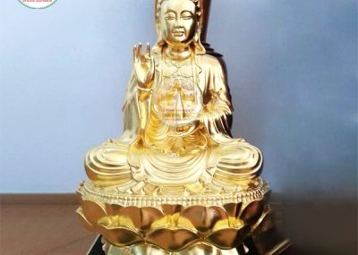 Nên thờ Phật Quan Âm đứng hay ngồi và thờ tượng Phật nào trong nhà?
